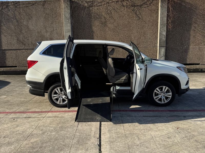 Used 2017 Honda Pilot
